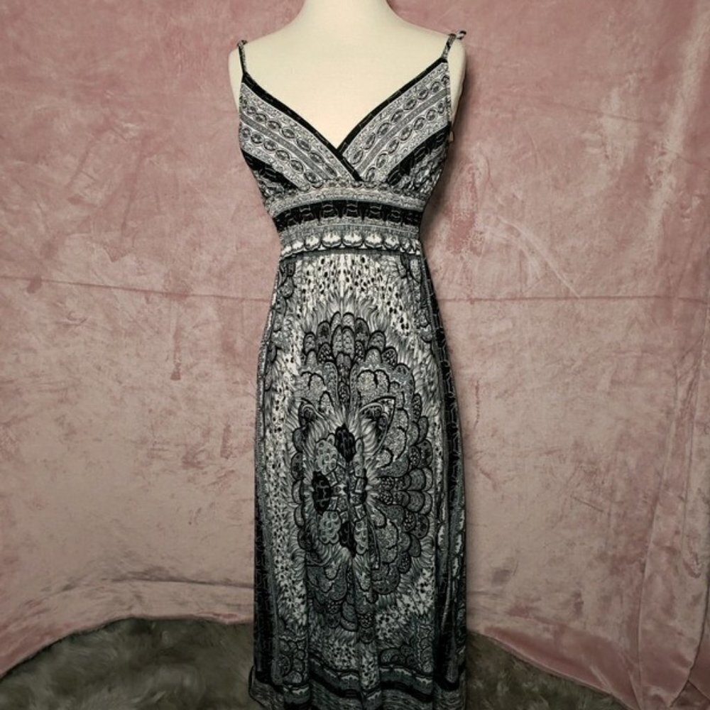 Womens Black And White Shes Cool Maxi Dress Size M